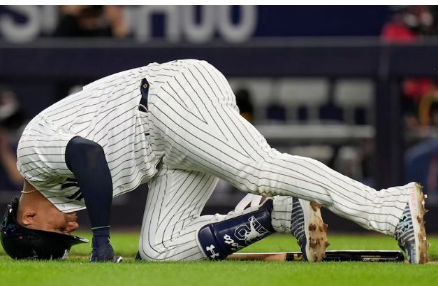 Yankees Update: Soto’s Injury Scare, Boone’s Job Uncertainty, Bullpen Progress, and King’s New Charity