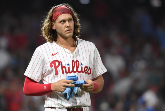 JUST IN: Phillies Consider Major Move as Alec Bohm Trade Talks Heat Up Amid Arenado Rumors and Cardinals’ Ambitious Rebuild.