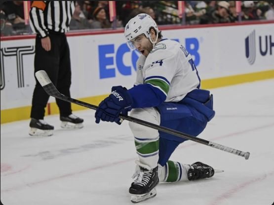Canucks: Jake DeBrusk Played Peacemaker Between Pettersson and Miller