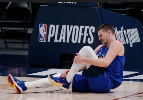 Former NBA star and Denver Nuggets legend Carmelo Anthony offered a surprising perspective on the recent knee injury to reigning MVP