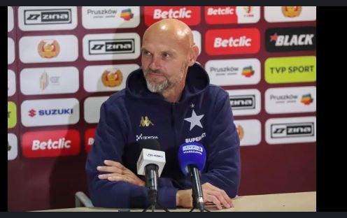 Wisła Kraków Transfer Window Heats Up: Key Players Linked With Moves…